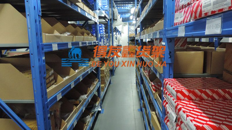 UV固化灯在汽车大灯翻新修复中的关键作用**
